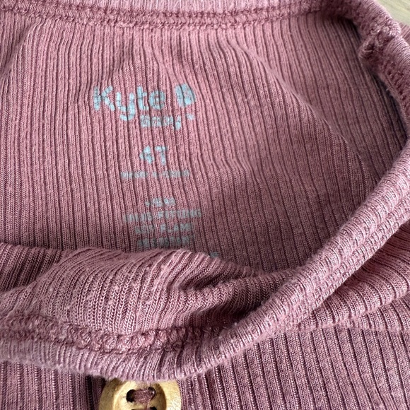 Kyte Baby Ribbed Henley set in Dusty Rose 4T - Picture 5 of 5